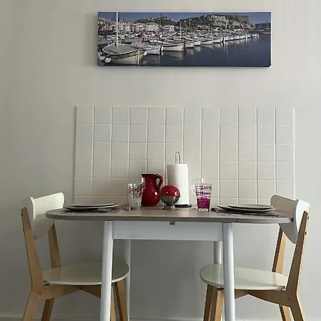 Caranco - Port Et Plage A Pied, Ac, Wifi, Parking Inclus Appartement Cassis